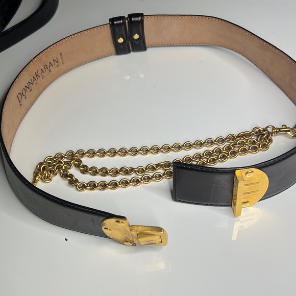 Donna Karan New York 1990’s Black & Gold 34” Adjustable Waist Belt w Chain - Picture 9 of 9